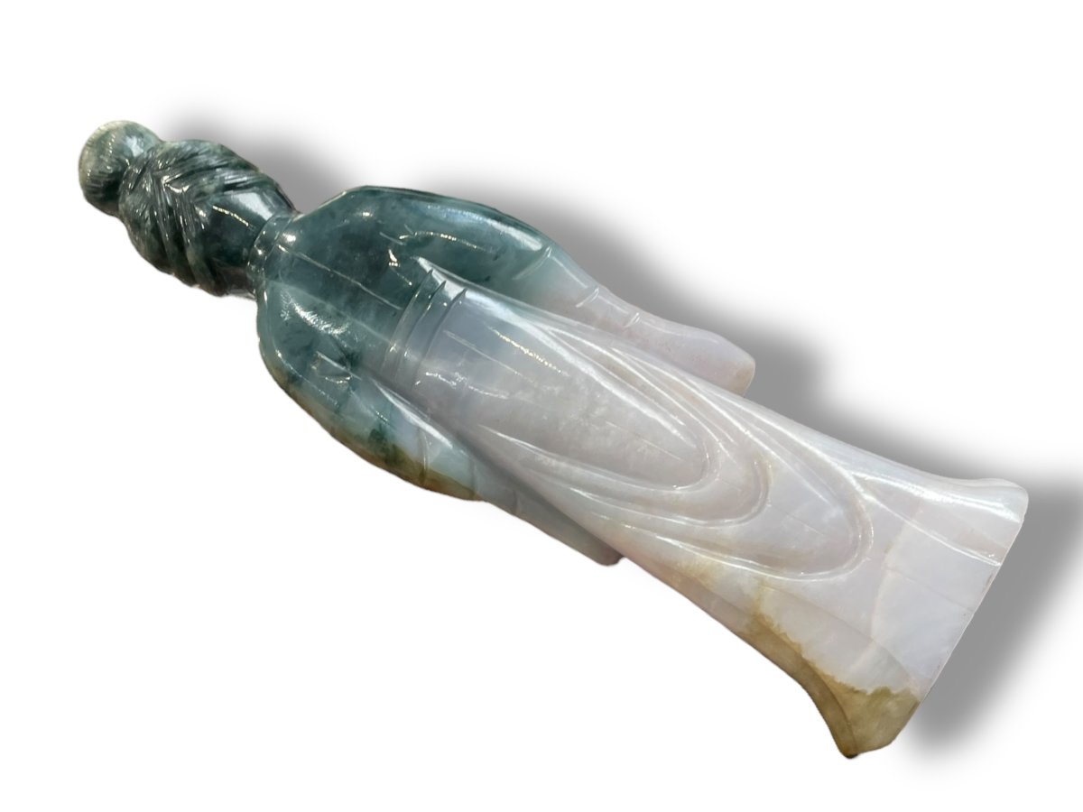 Chinese Deity With Jadeite Vase-photo-6