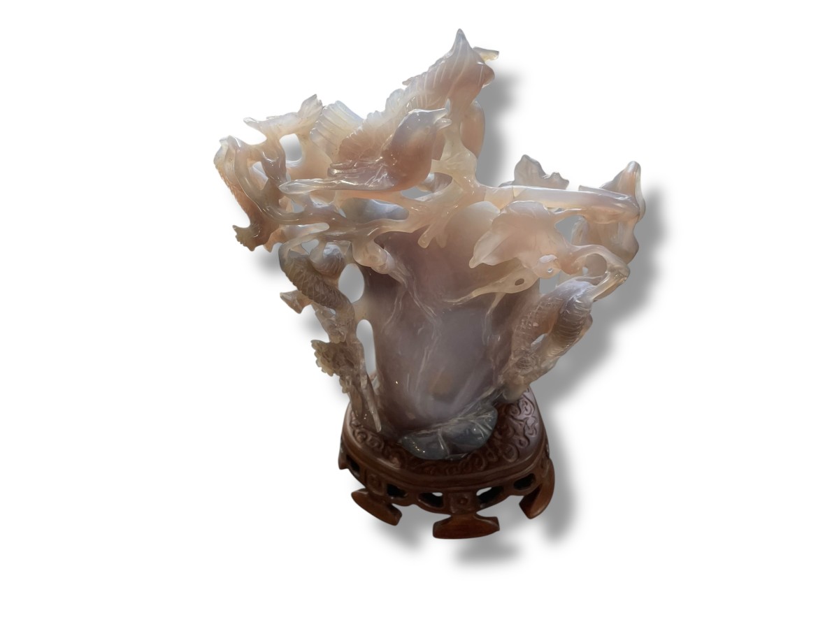 China Large Group Of Birds And Fish In Chalcedony Agate 