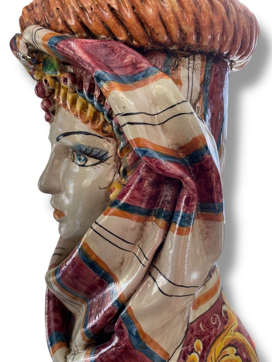 Important Polychrome Terracotta Bust Of A Sicilian Woman Caltagirone-photo-2