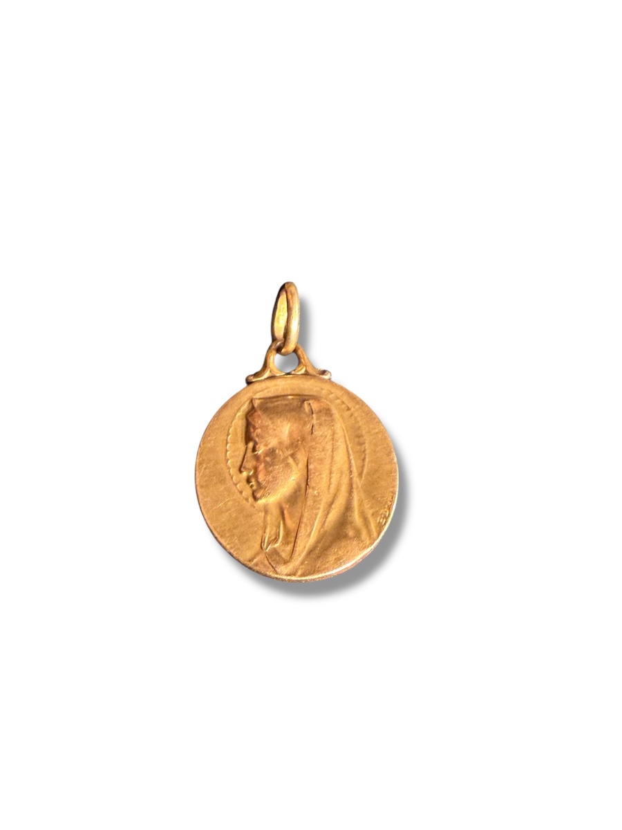 Gold Medal With Profile Of The Virgin Mary-photo-2