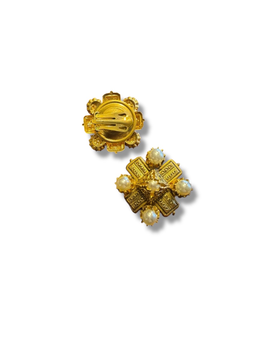 Paire de boucles d’oreilles dlg Chanel-photo-2