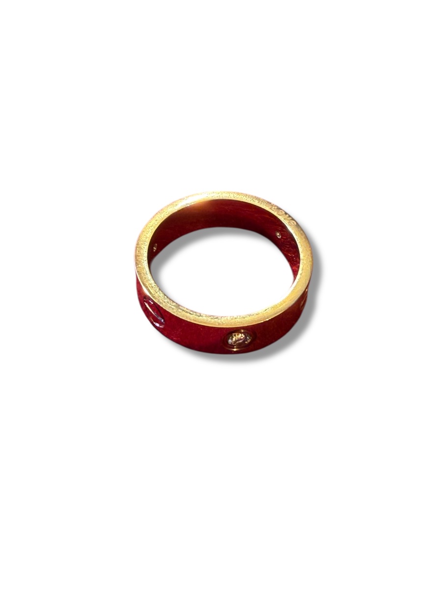 Cartier Love Ring In Gold And Diamonds-photo-1