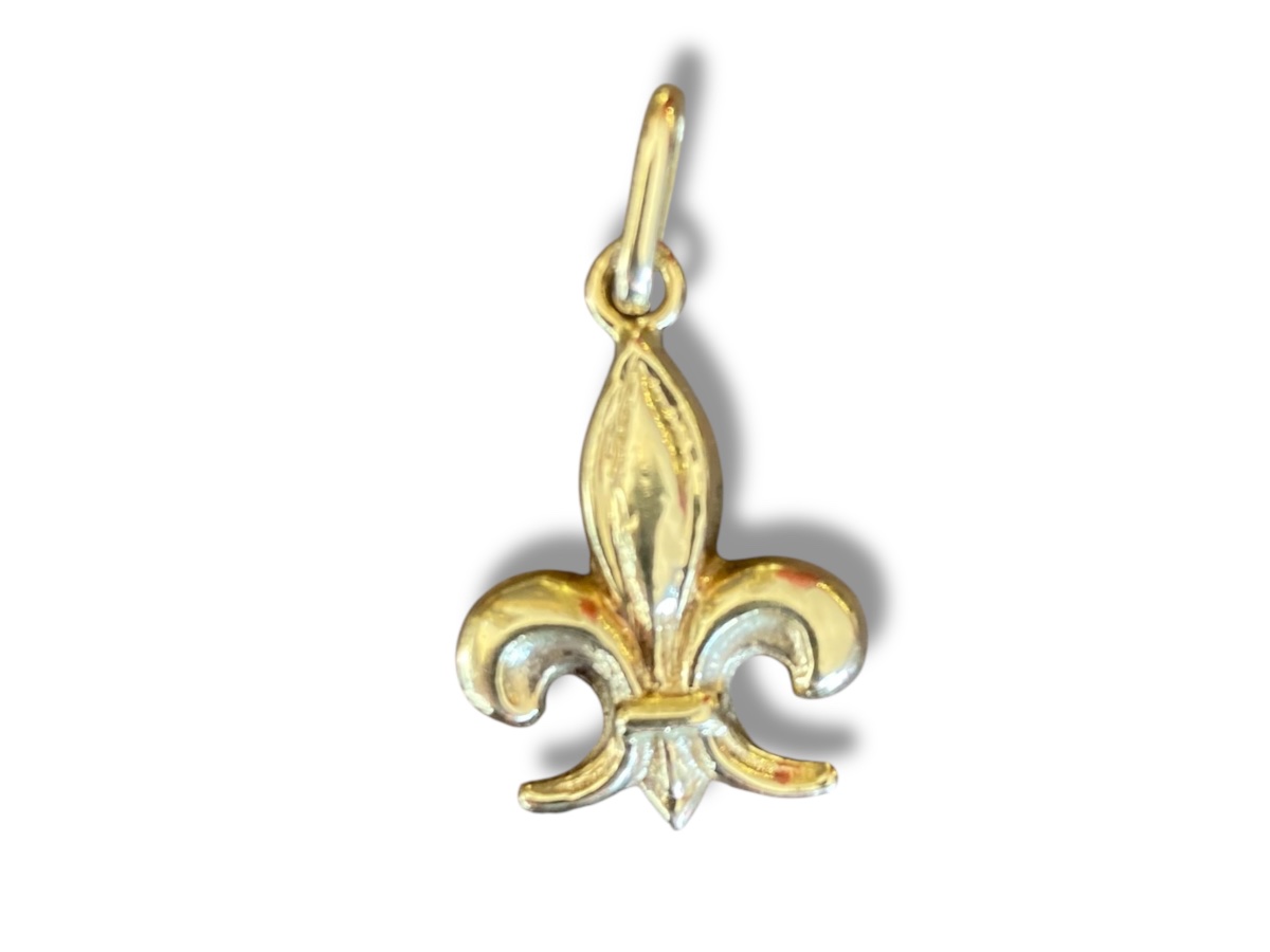 18-karat Gold Fleur-de-lis Pendant-photo-3