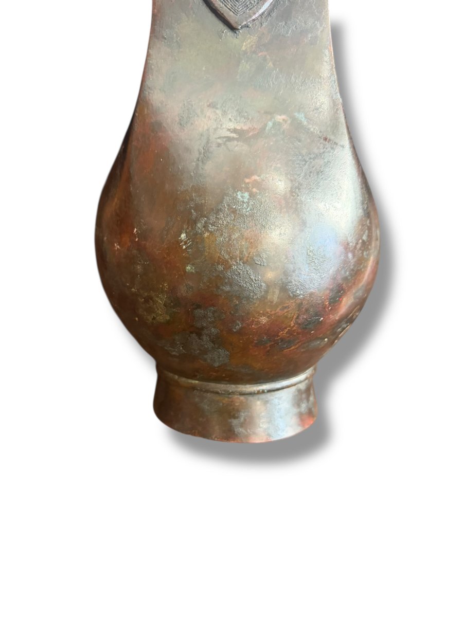 Important Fang Hu Bronze Vase In Han Or Tang Style-photo-3