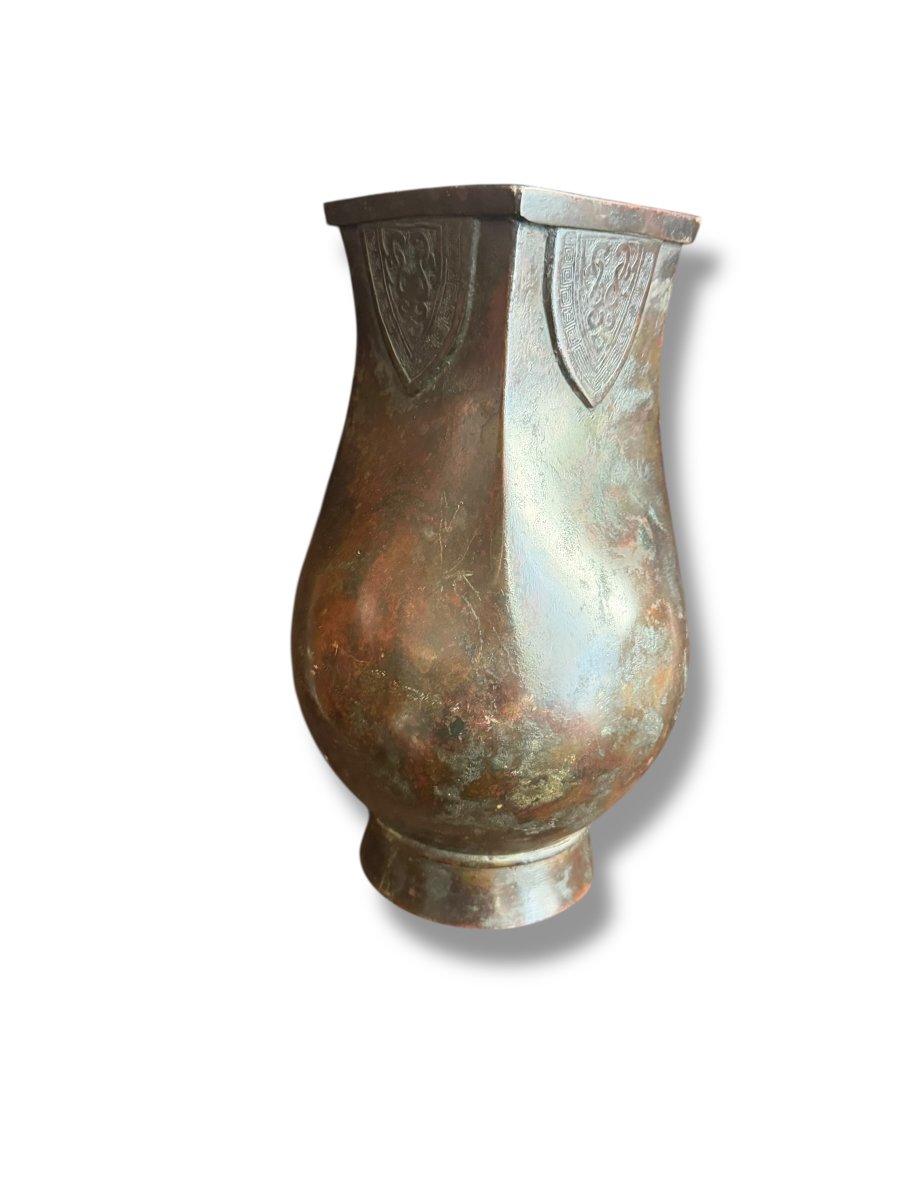 Important Fang Hu Bronze Vase In Han Or Tang Style-photo-4