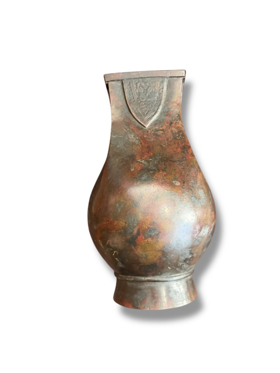 Important Fang Hu Bronze Vase In Han Or Tang Style-photo-3