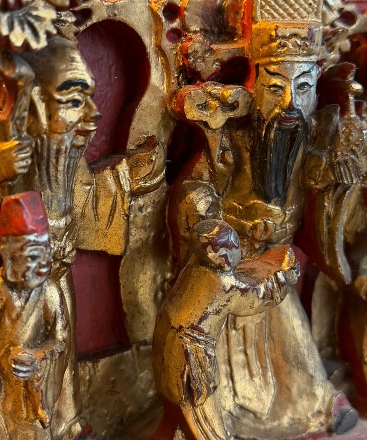 Bas relief en bois polychrome doré Chiné XIXeme-photo-3