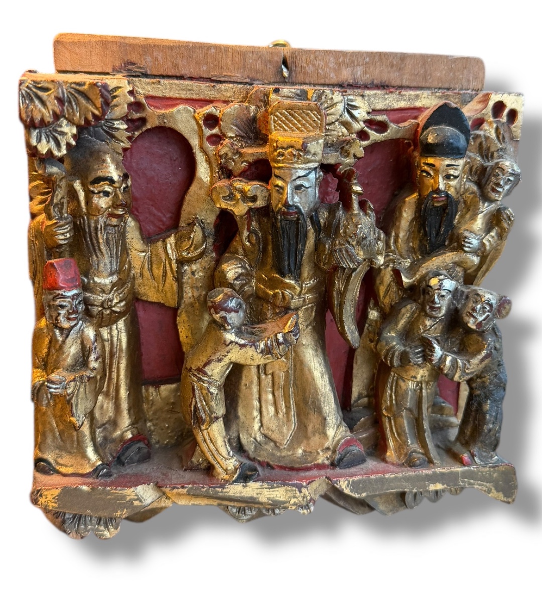 Bas relief en bois polychrome doré Chiné XIXeme