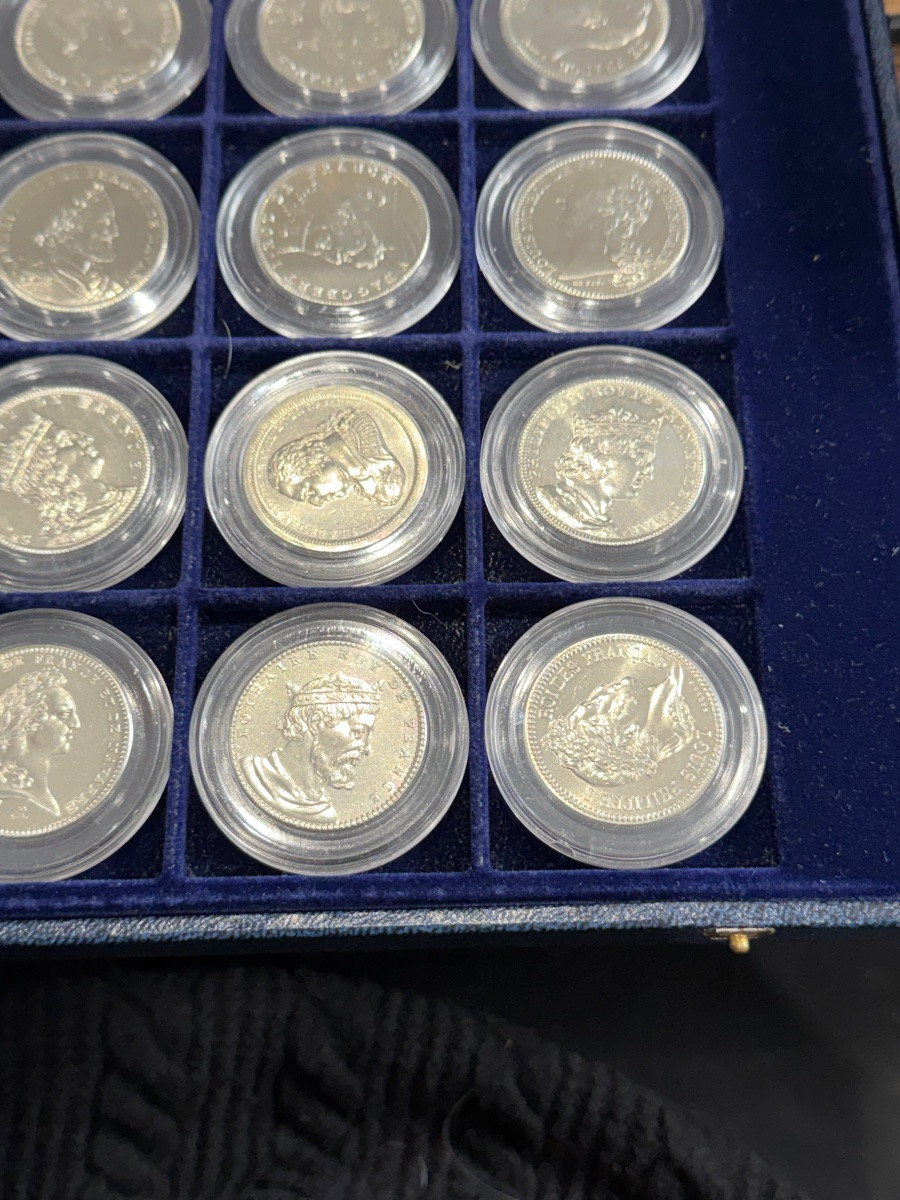 The Kings Of France Numismatic Gallery: 20 Medals-photo-5
