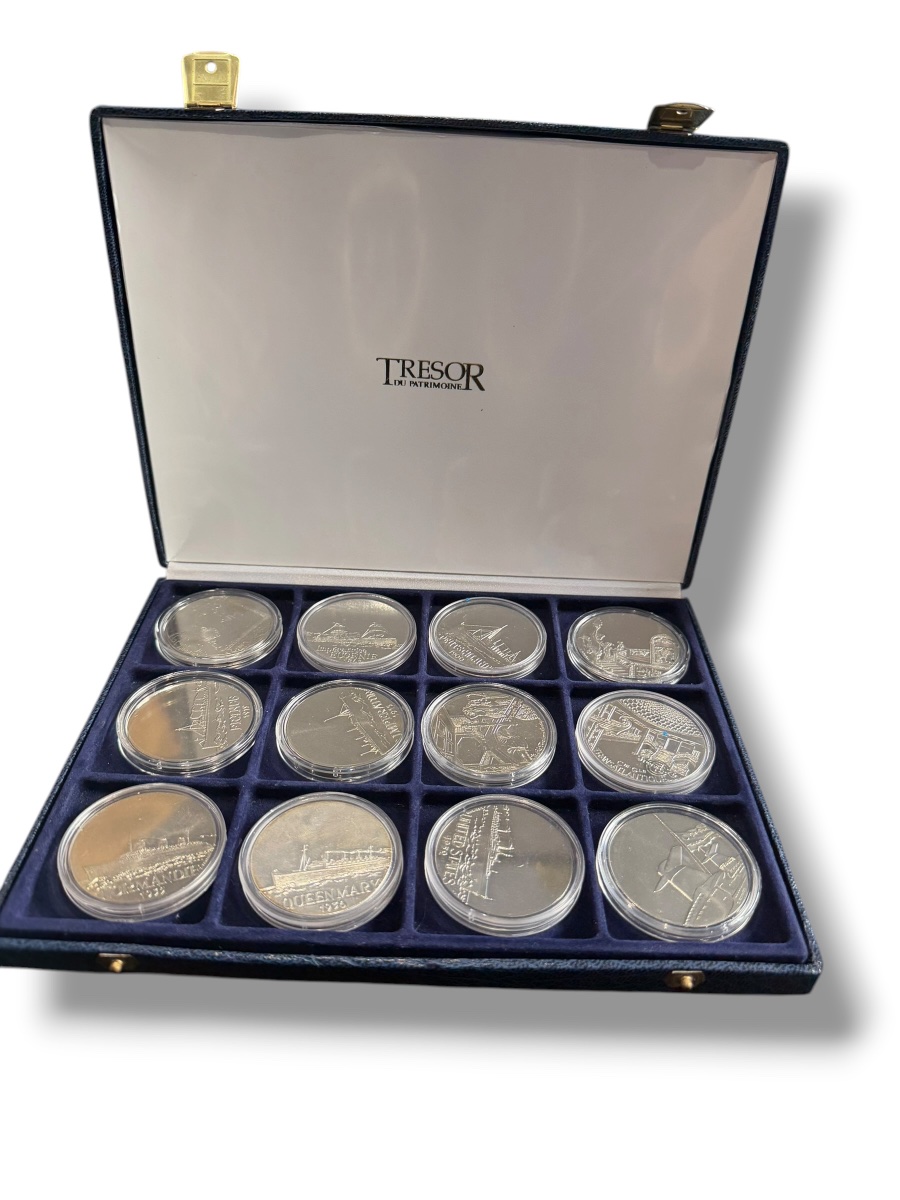 Les Grands Transatlantiques galerie numismatique 12 médailles -photo-3