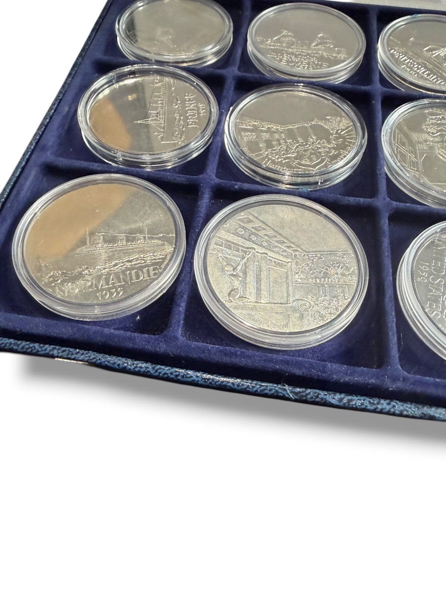 Les Grands Transatlantiques galerie numismatique 12 médailles -photo-3