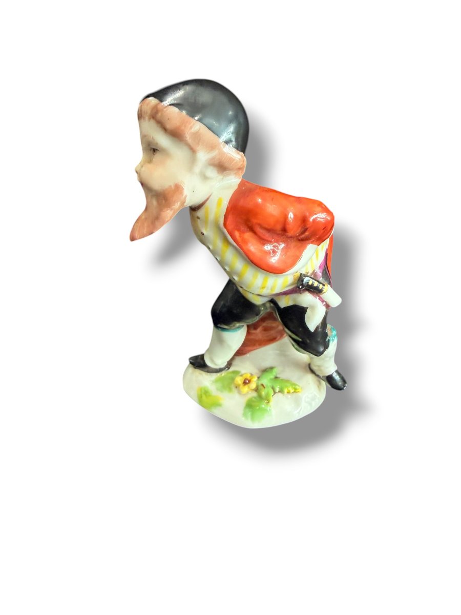 Sujet judaica présentant un homme juif Capodimonte XIXeme-photo-4