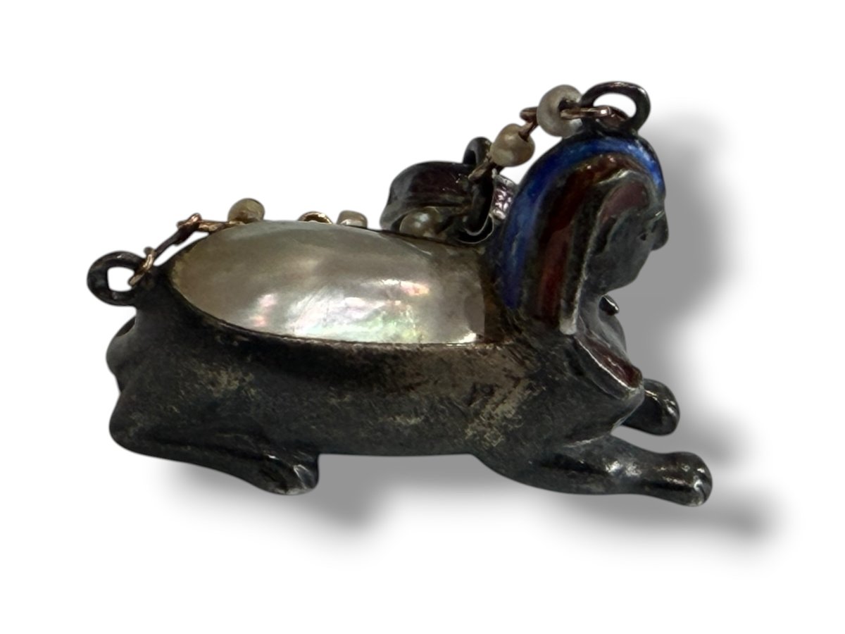 Sphinx Pendentif XIXeme en argent perle et émail -photo-2