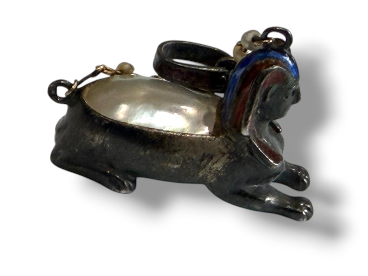 Sphinx Pendentif XIXeme en argent perle et émail -photo-6