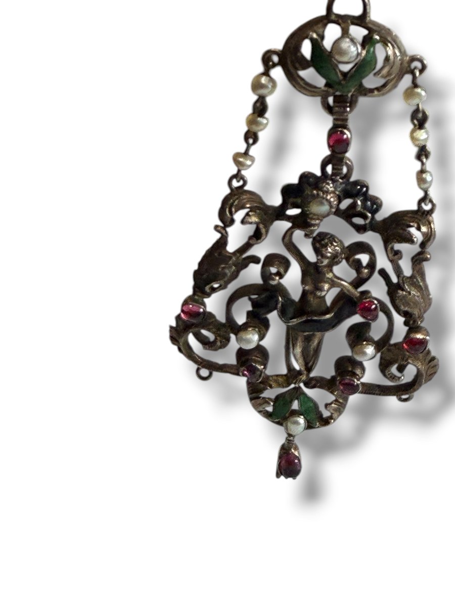 Pendentif en argent neo Renaissance attribué à Froment-Meurice-photo-1