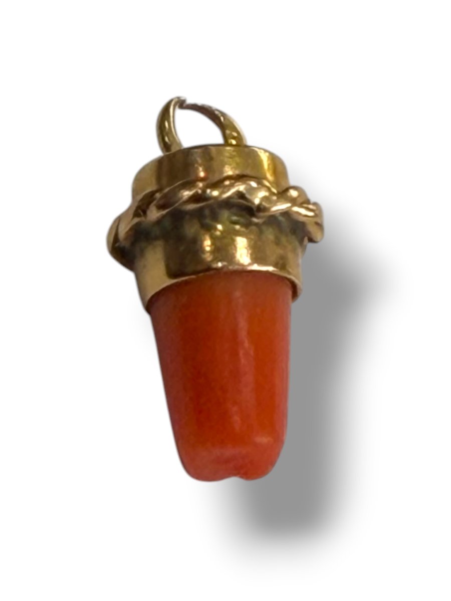 Coral And Gold Pendant-photo-4