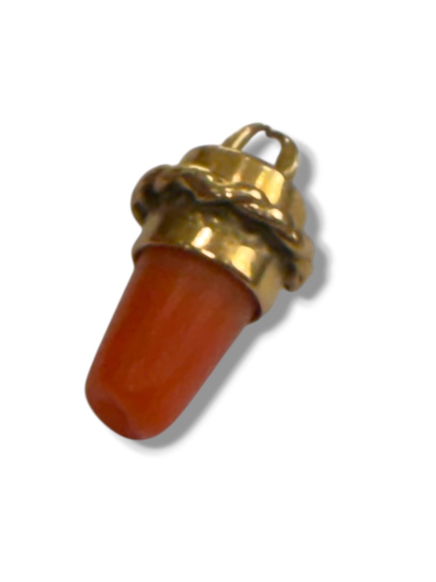 Coral And Gold Pendant-photo-4