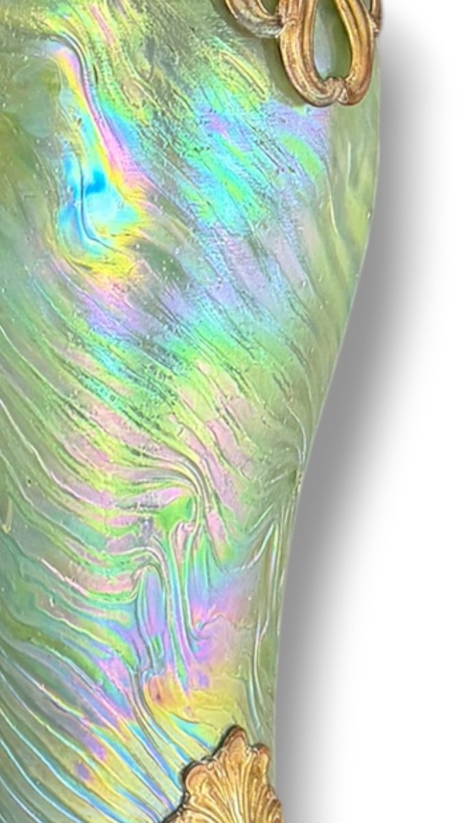 Large Art Nouveau Vase In Green Iridescent Glass Hacker Et Loetz-photo-5