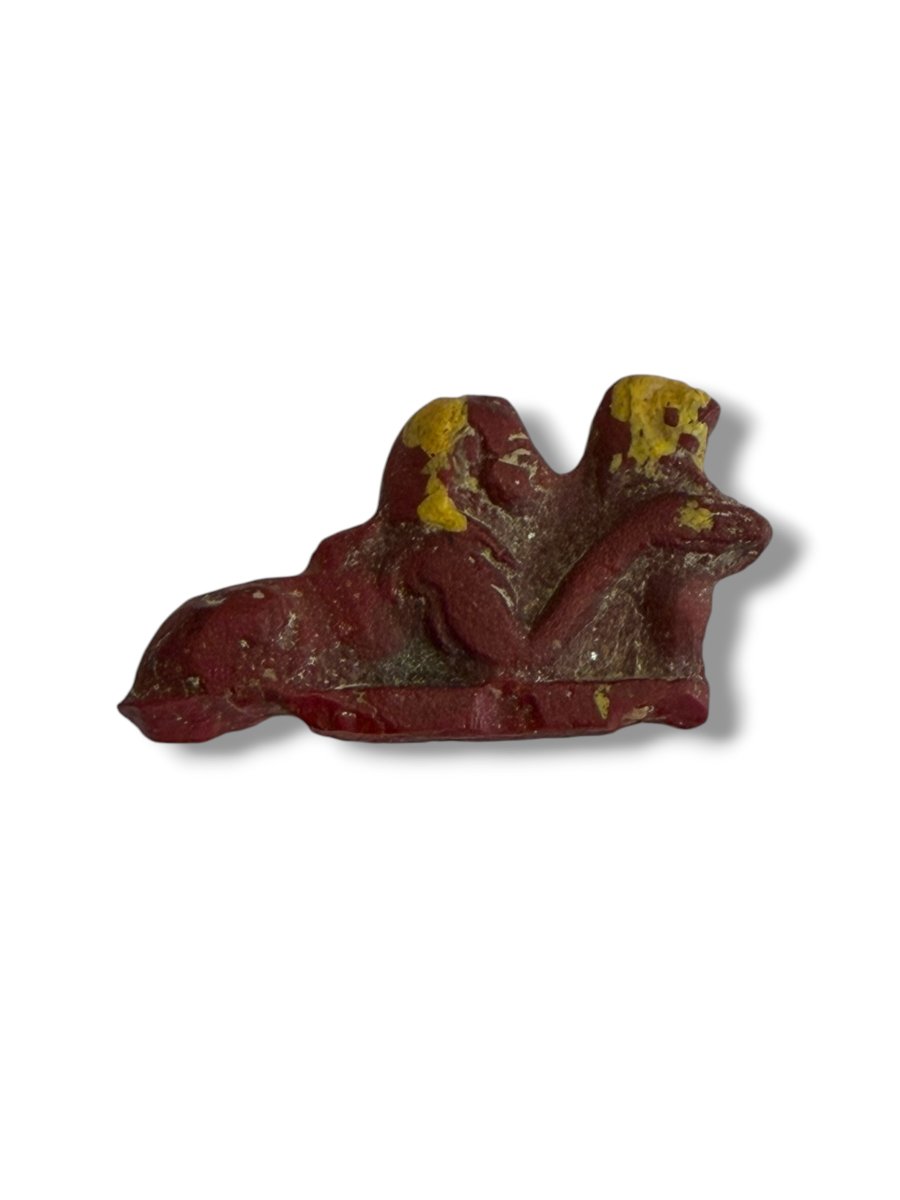 Egypt Pâte De Verre Sphinx Presenting An Offering