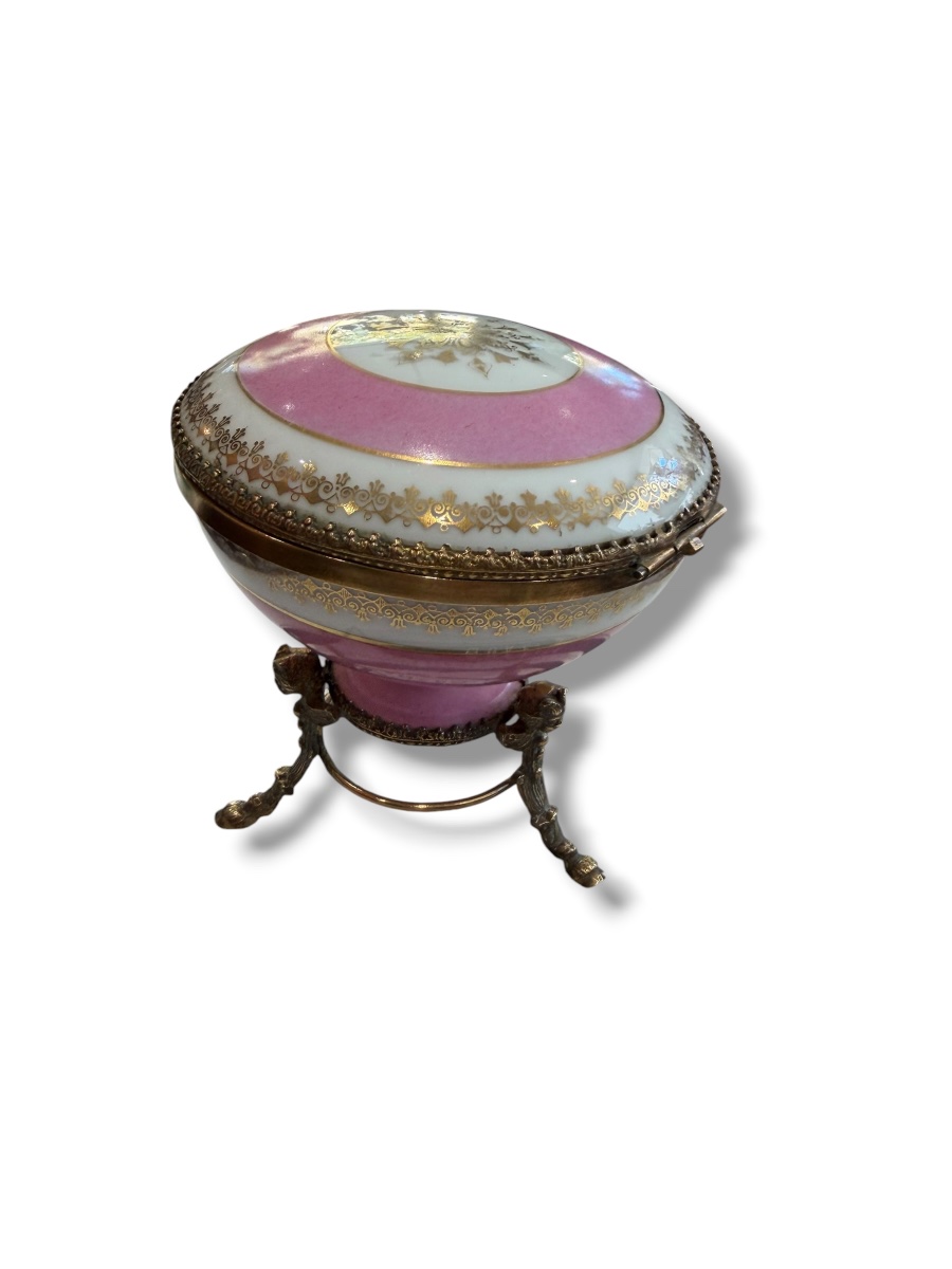 Drageoir Porcelaine De Paris And Bronze