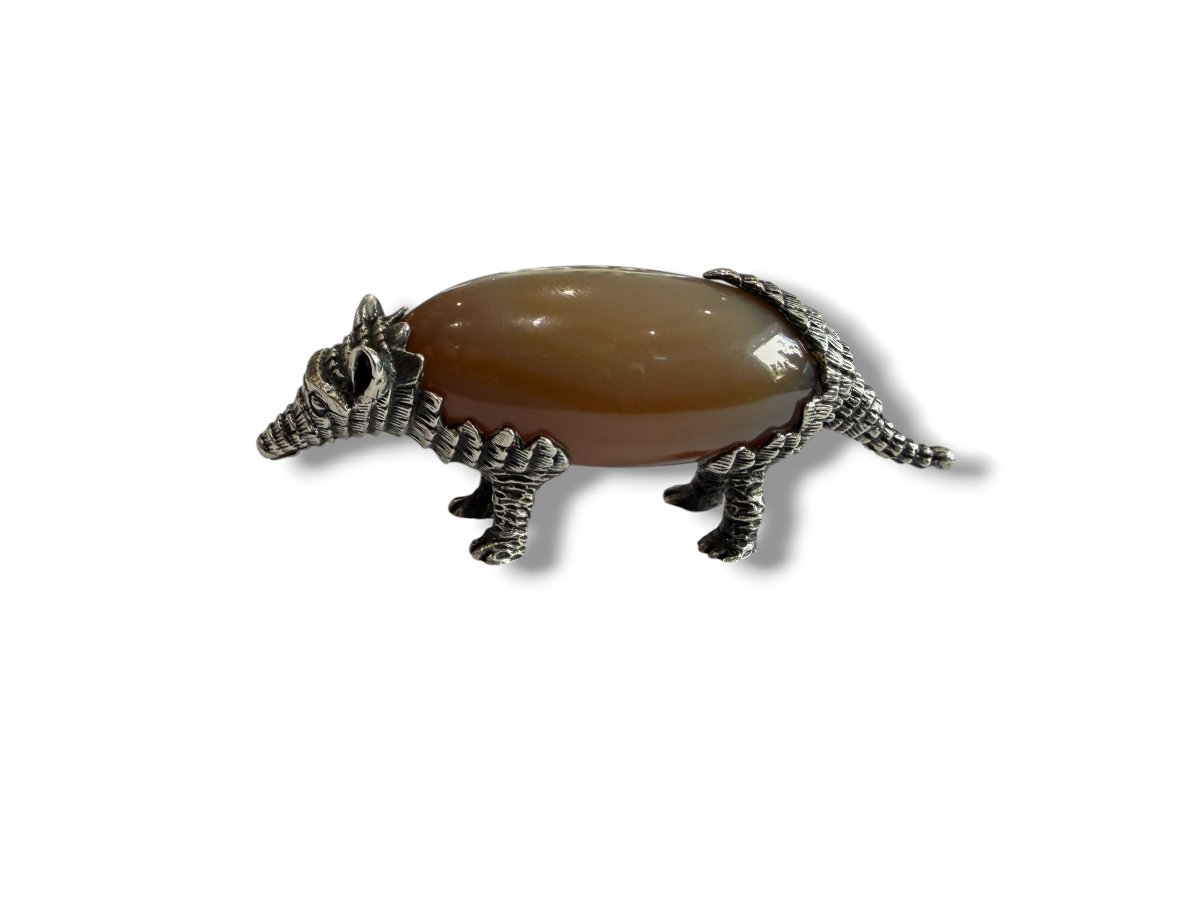 Tatou en argent massif et agate