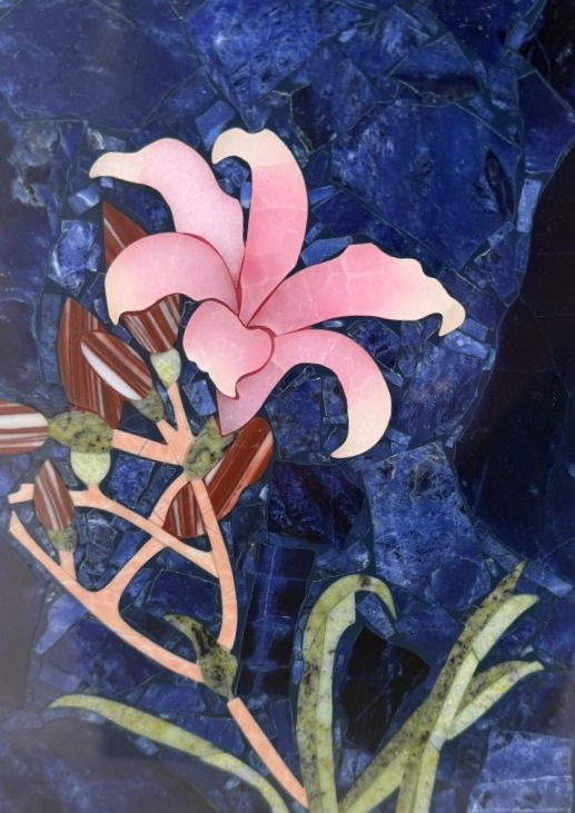 Tableau Pietra dura motif fleur lapis lazuli