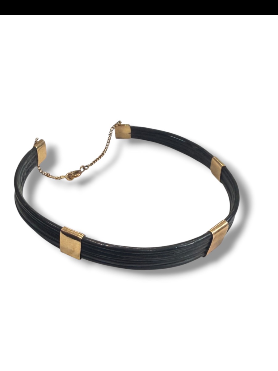 Bracelet or et tresses -photo-8