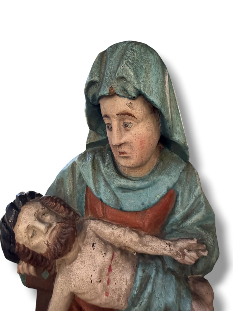 18th-century Polychrome Carved Wood Pietà-photo-6