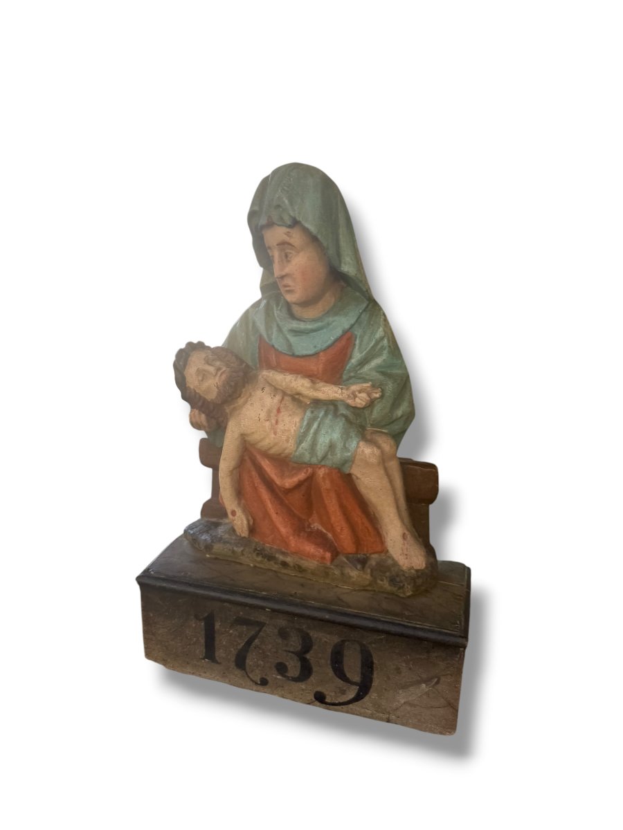 18th-century Polychrome Carved Wood Pietà-photo-7