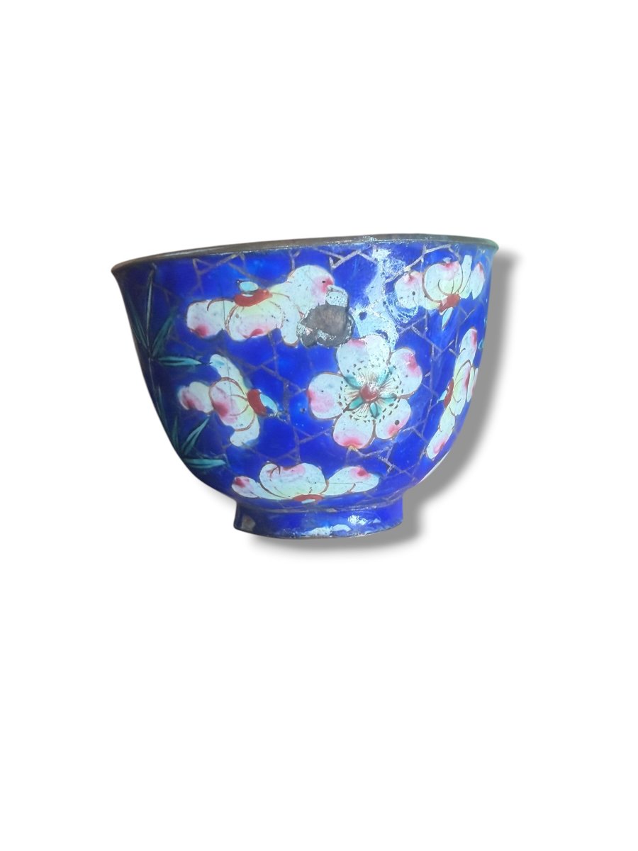 19th-century Canton Enamel Teacup-photo-6