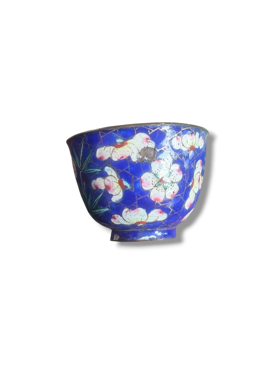 19th-century Canton Enamel Teacup-photo-7