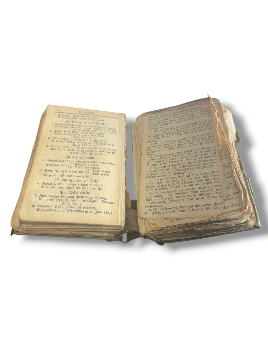 19th-century Hungarian Religious Book-photo-2