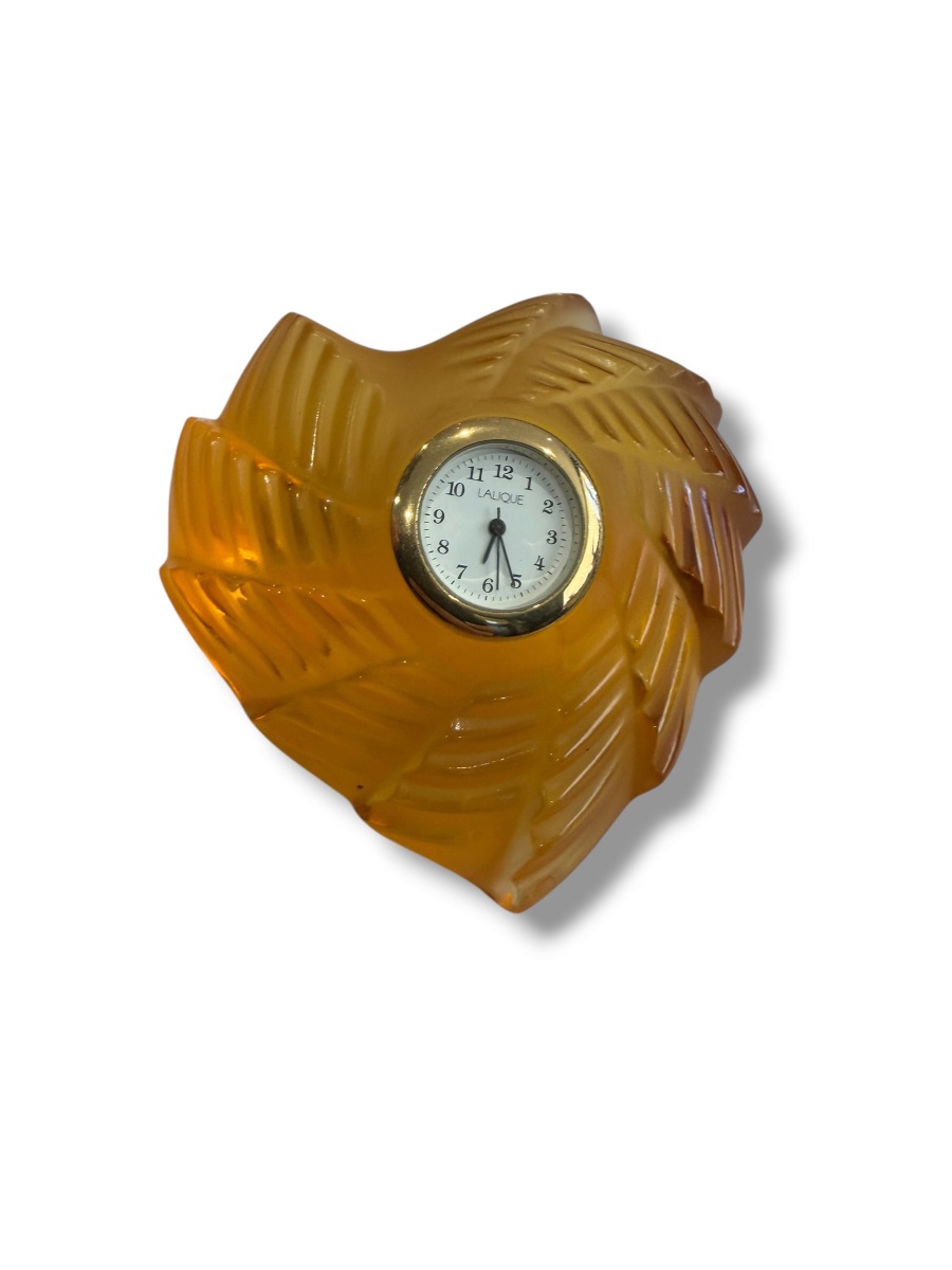 Lalique Saint Valentin Desk Clock