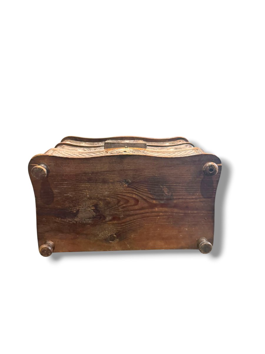 Black Forest Jewelry Box-photo-1