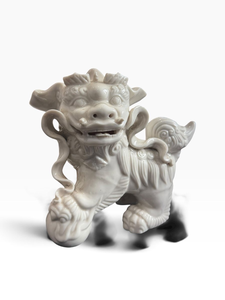 Pair Of Fô Dogs Made Of White Dehua Porcelain-photo-2