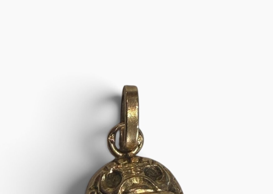Pendentif scarabée en or -photo-4