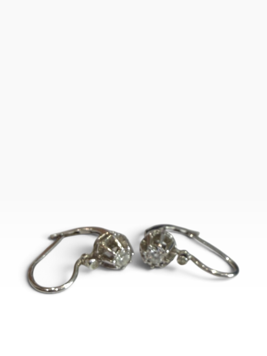 Paire de boucles d’oreilles or gris et diamants-photo-3