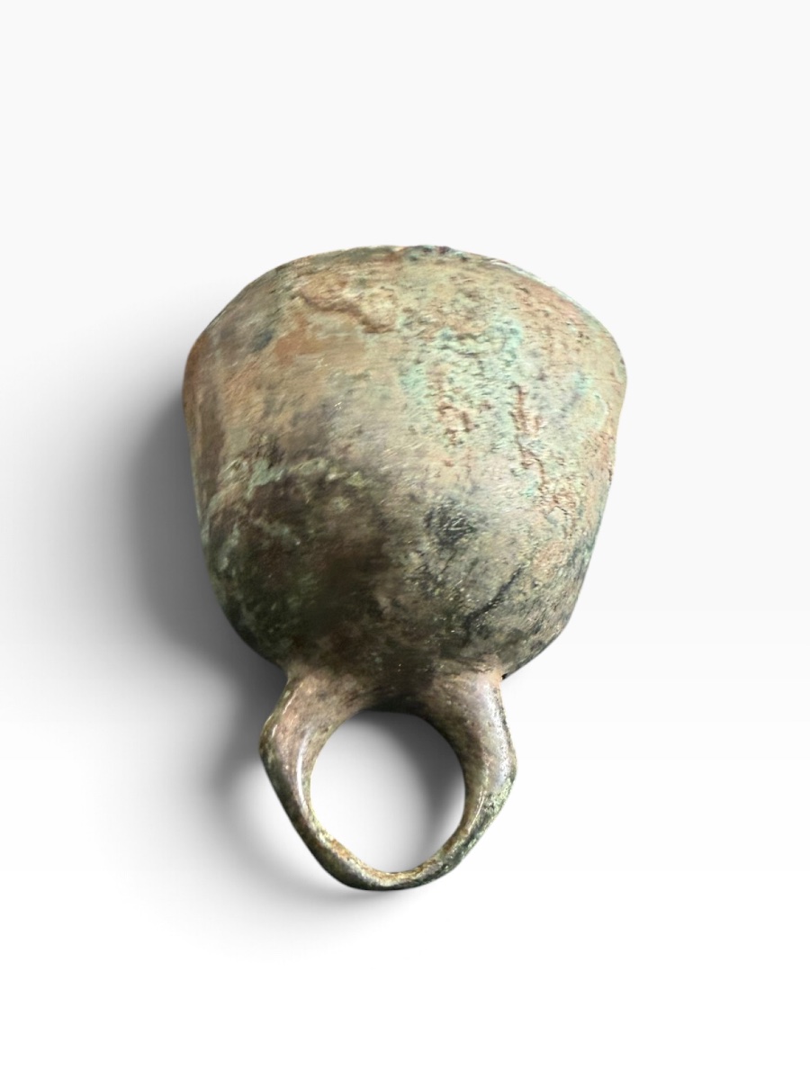 Antique Chinese Medieval Bronze Bell-photo-1
