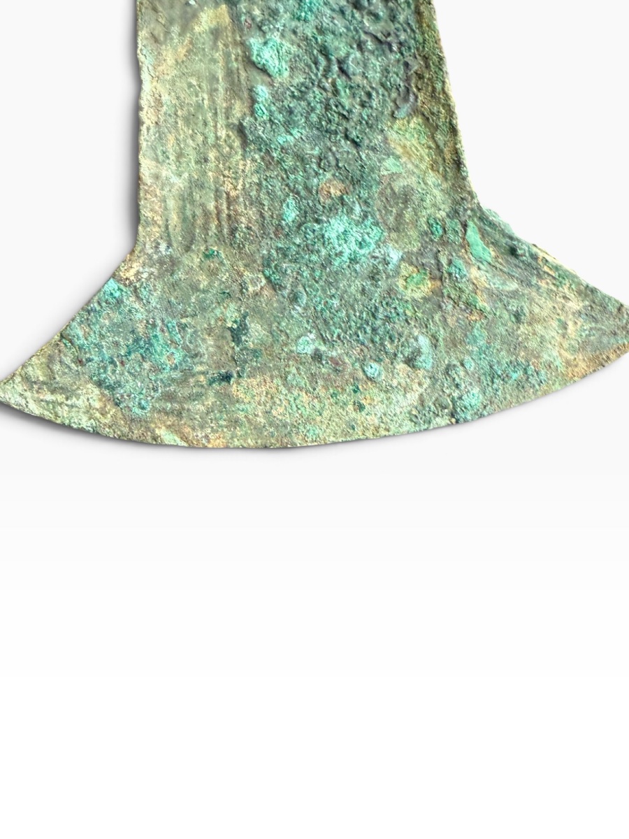 Ecuador: Pre-columbian Bronze Axe-photo-2
