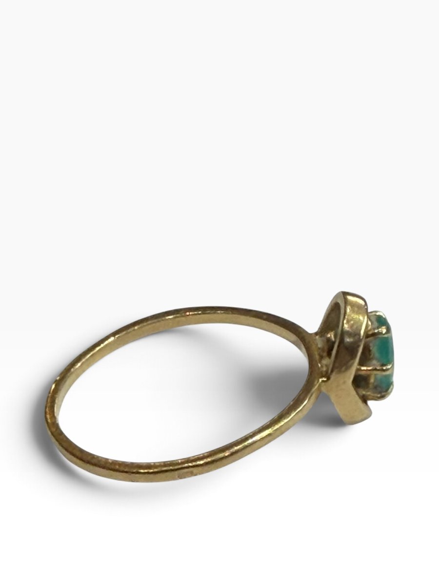 Yellow Gold And Emerald Ring-photo-2
