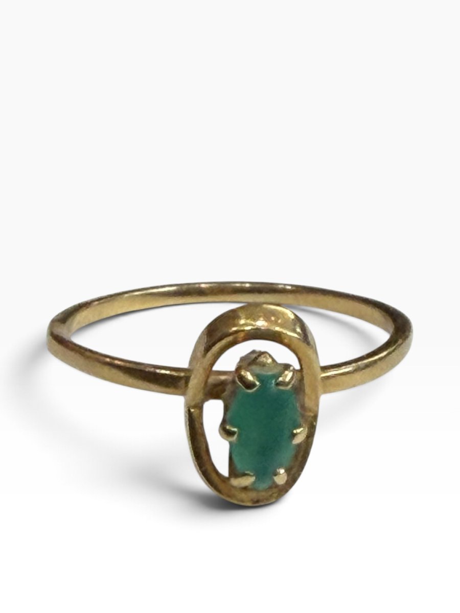 Yellow Gold And Emerald Ring