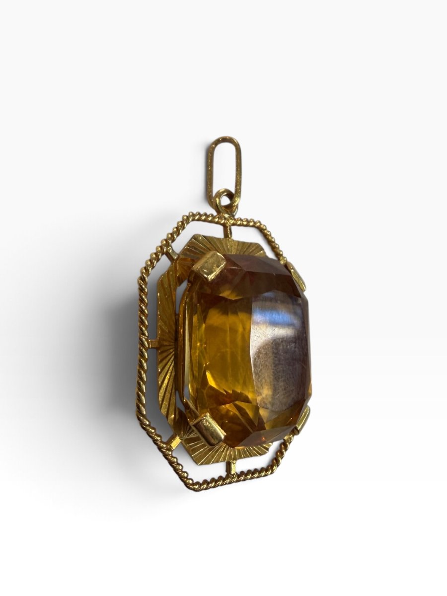 Large Octagonal Topaz And Gold Pendant-photo-6