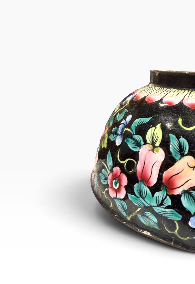 Black Canton "mille Fleurs" Enamel Bowl -photo-2