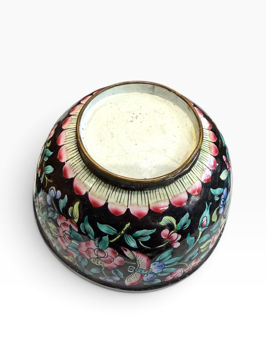Black Canton "mille Fleurs" Enamel Bowl -photo-5