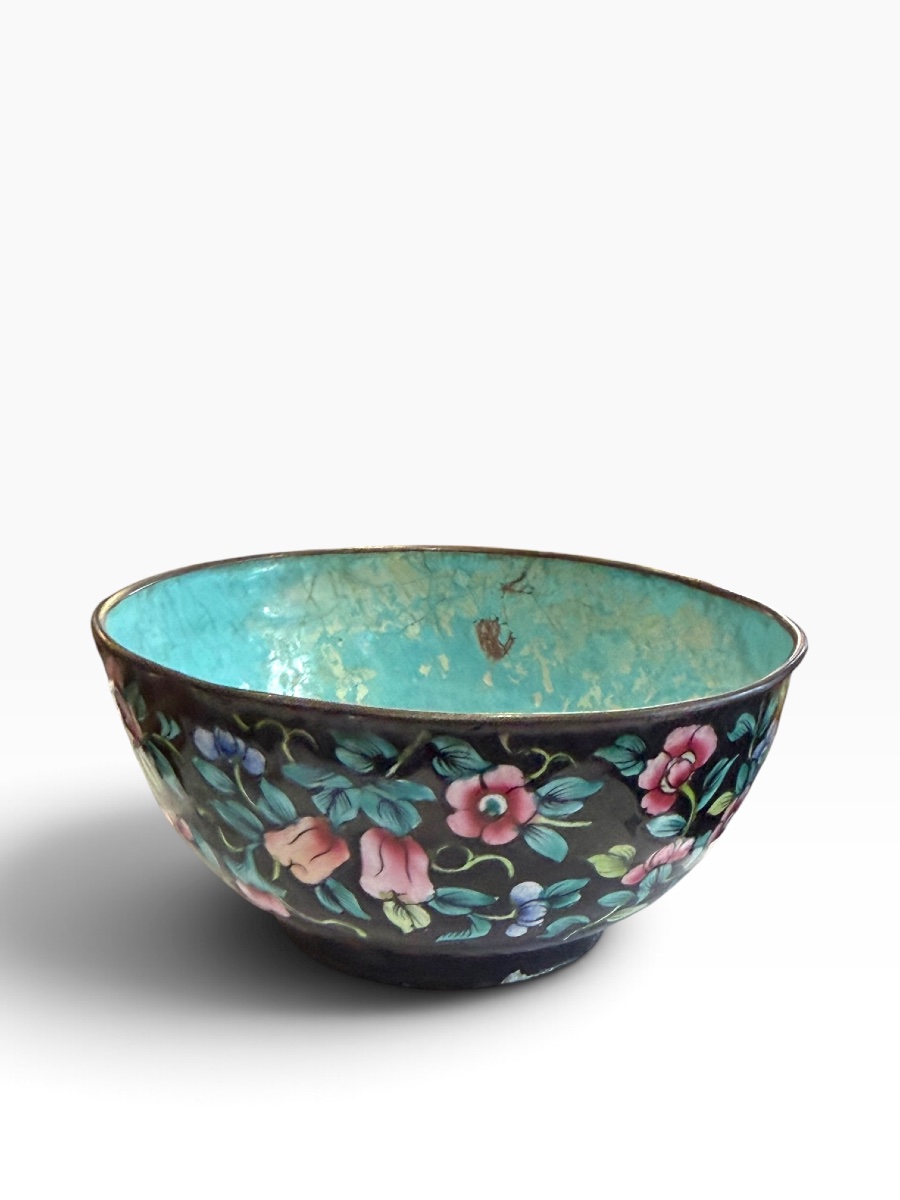 Black Canton "mille Fleurs" Enamel Bowl 