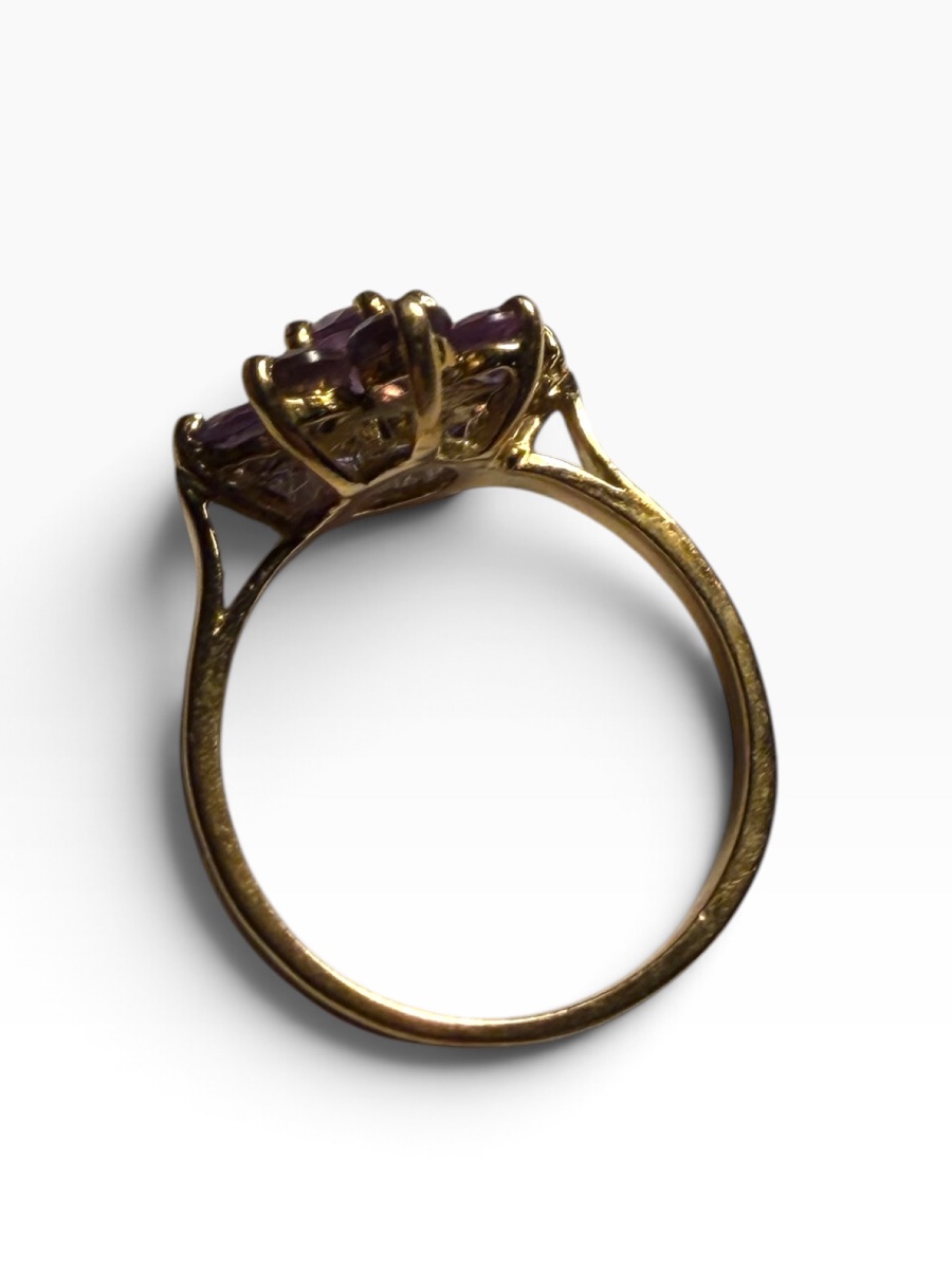 Yellow Gold Daisy Ring With Amethyst-photo-3