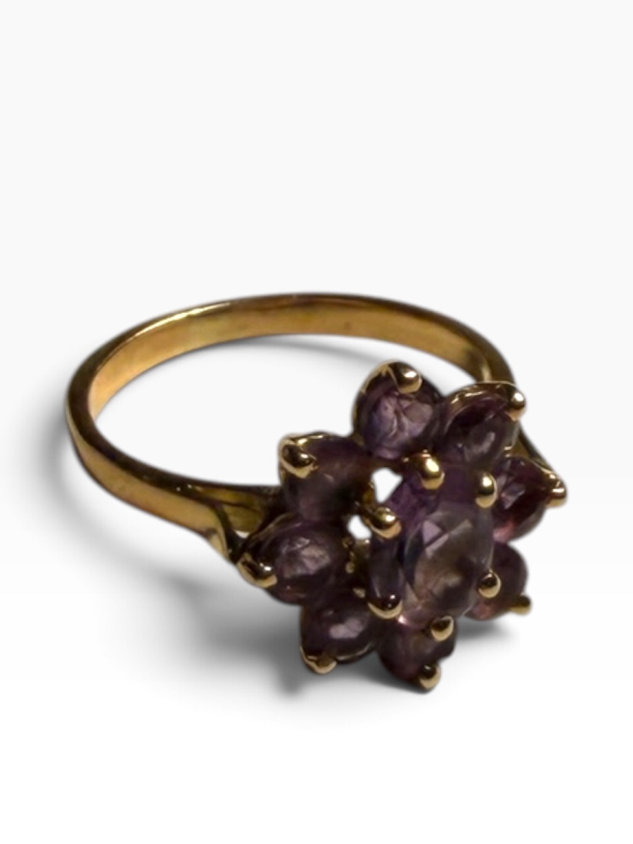 Yellow Gold Daisy Ring With Amethyst-photo-2