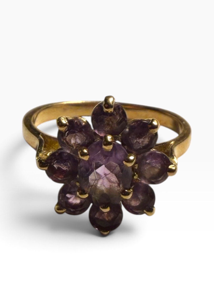 Yellow Gold Daisy Ring With Amethyst