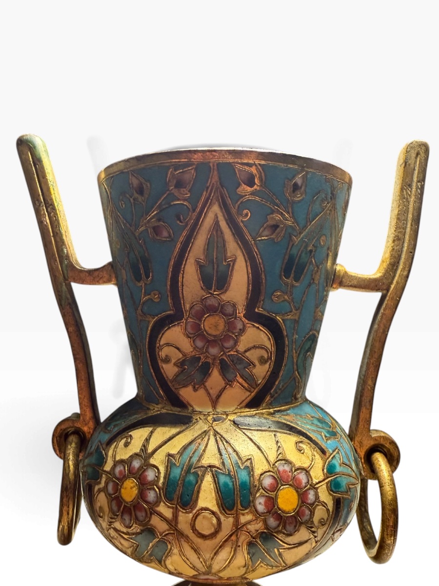 19th-century Barbedienne Vase With Scalloped Enamel Work-photo-3