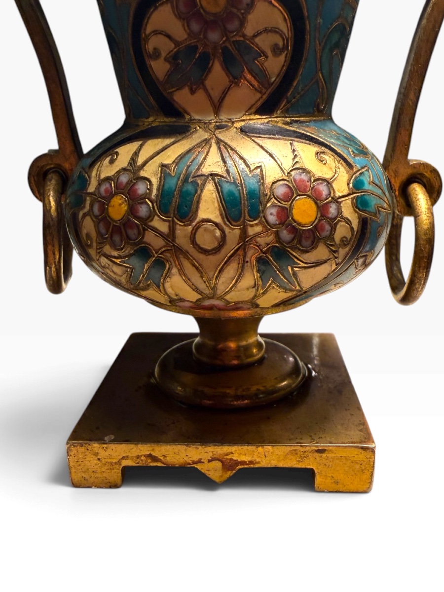 19th-century Barbedienne Vase With Scalloped Enamel Work-photo-3